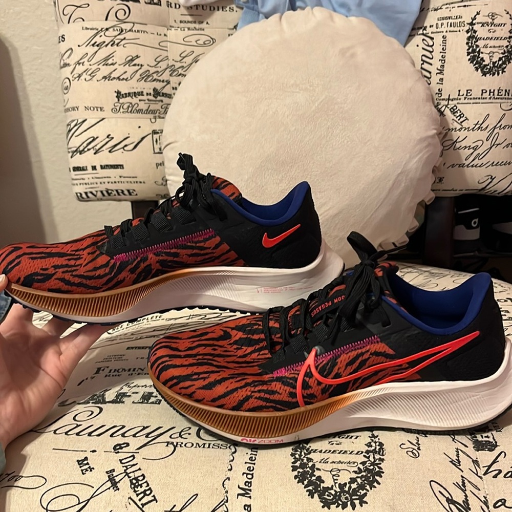 NIKE PEGASUS 38